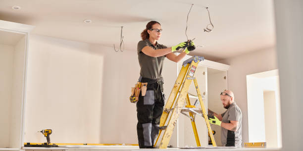 Best Licensed Electrician  in South Milwaukee, WI